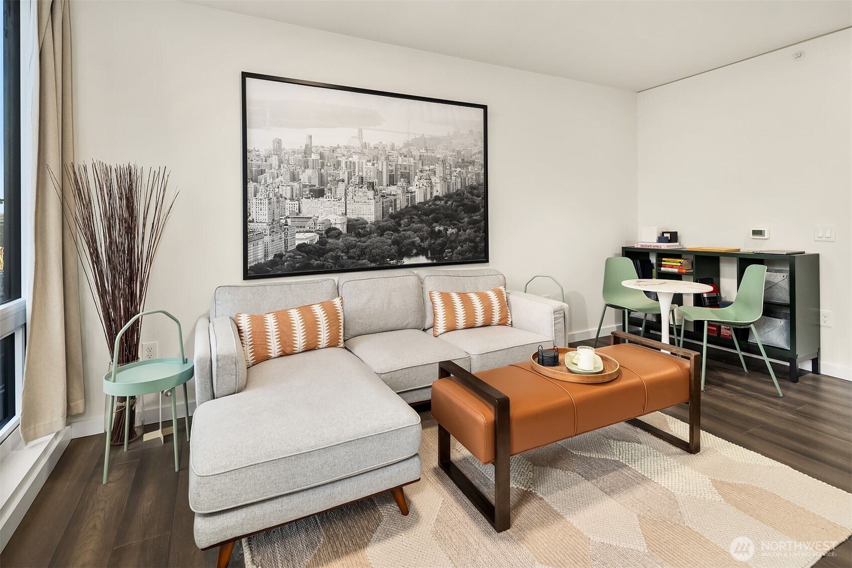 450 S Main Street #305, Seattle, WA 98104