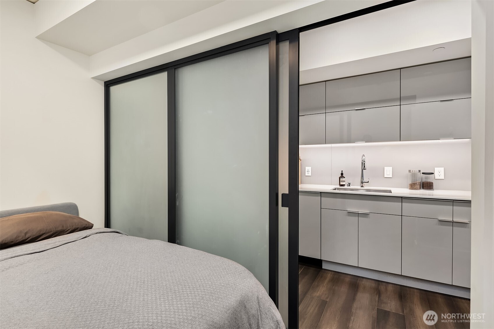 450 S Main Street #305, Seattle, WA 98104