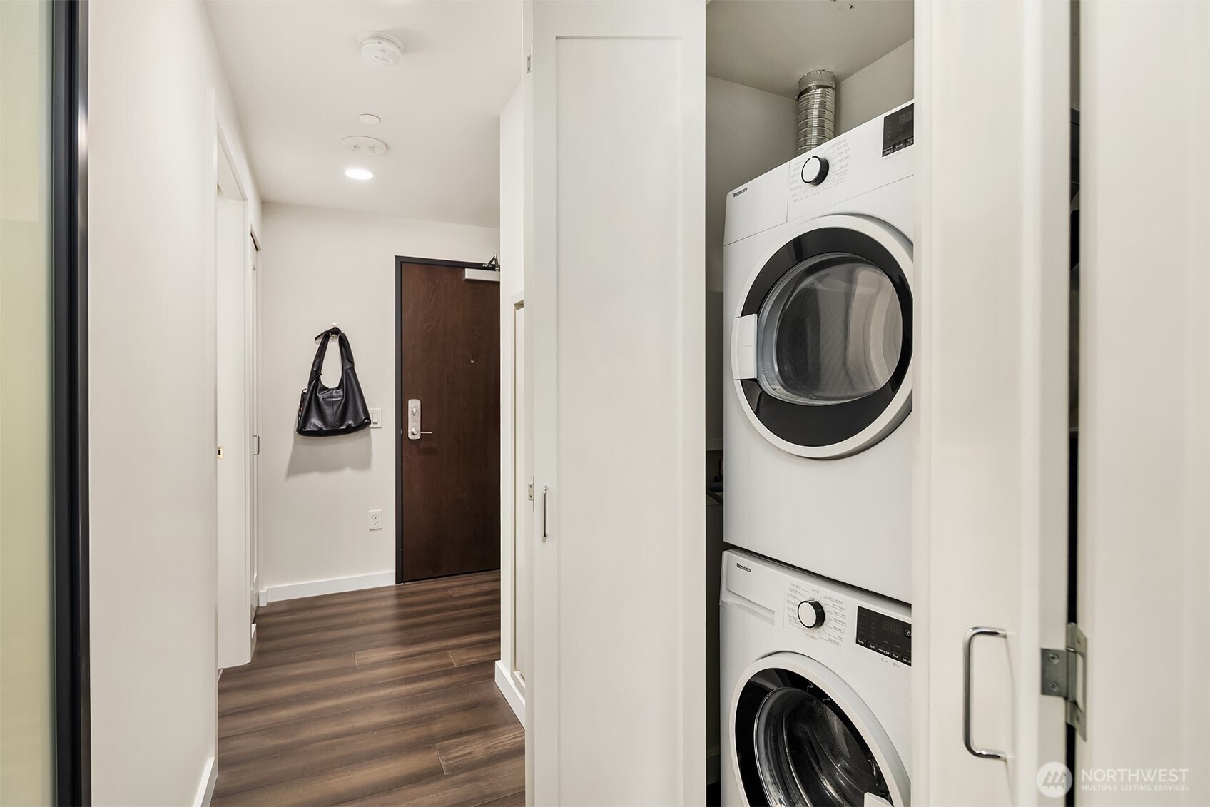 450 S Main Street #305, Seattle, WA 98104