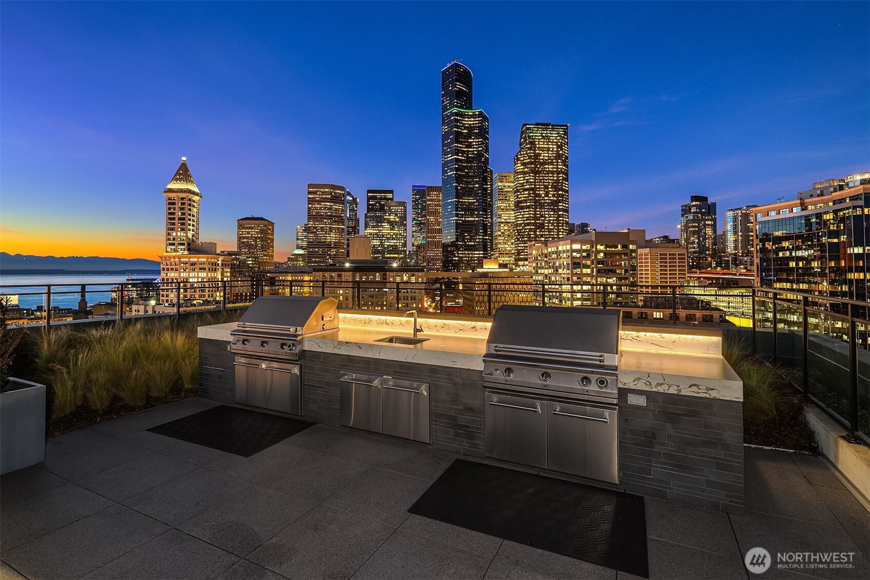 450 S Main Street #305, Seattle, WA 98104