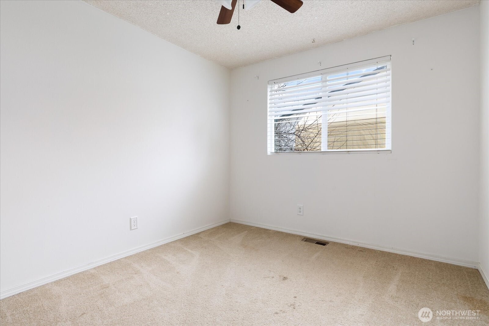 1146 Ridgeway Drive , Oak Harbor, WA 98277