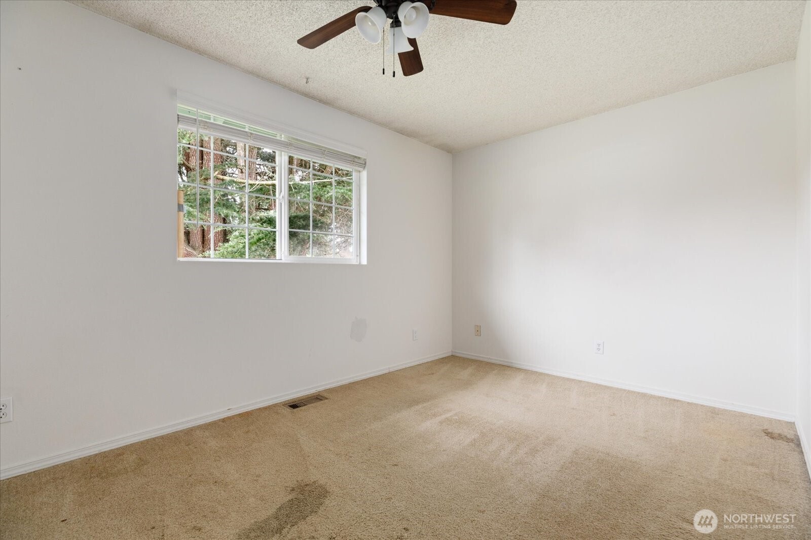 1146 Ridgeway Drive , Oak Harbor, WA 98277