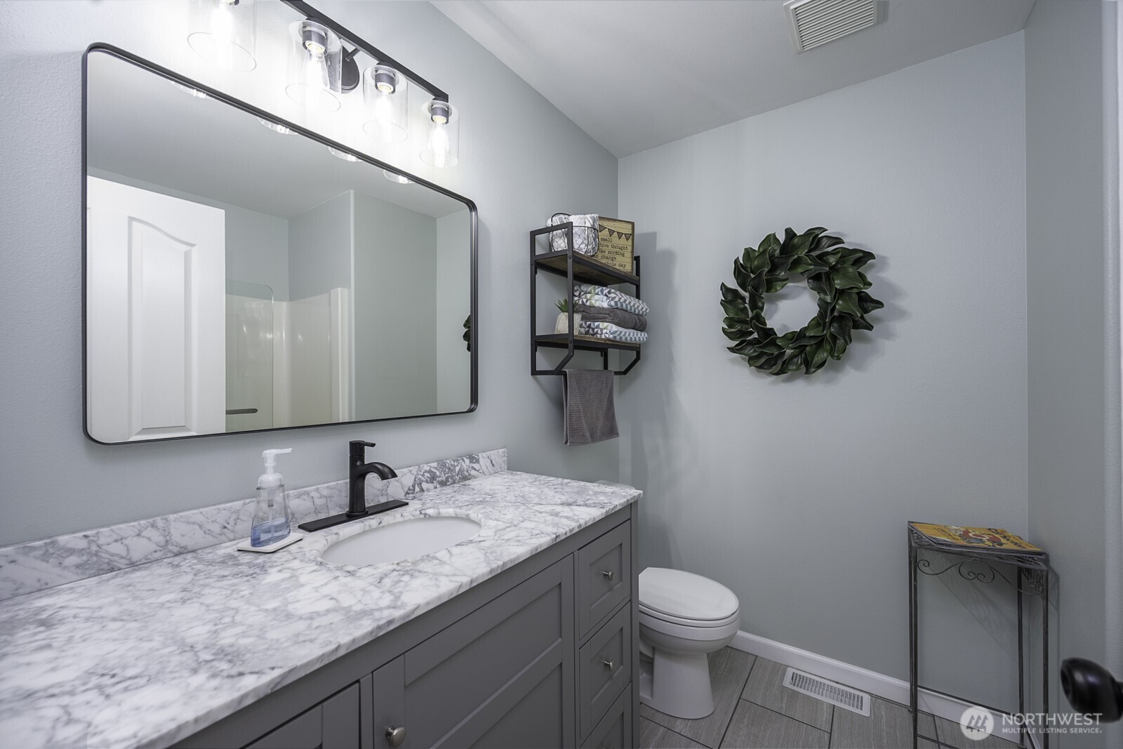 11765 Chris Drive NE, Moses Lake, WA 98837