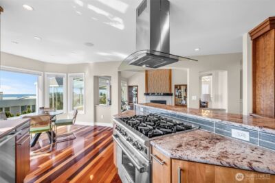 15423 SE 58th St , Bellevue, WA 98006 - Photo 14