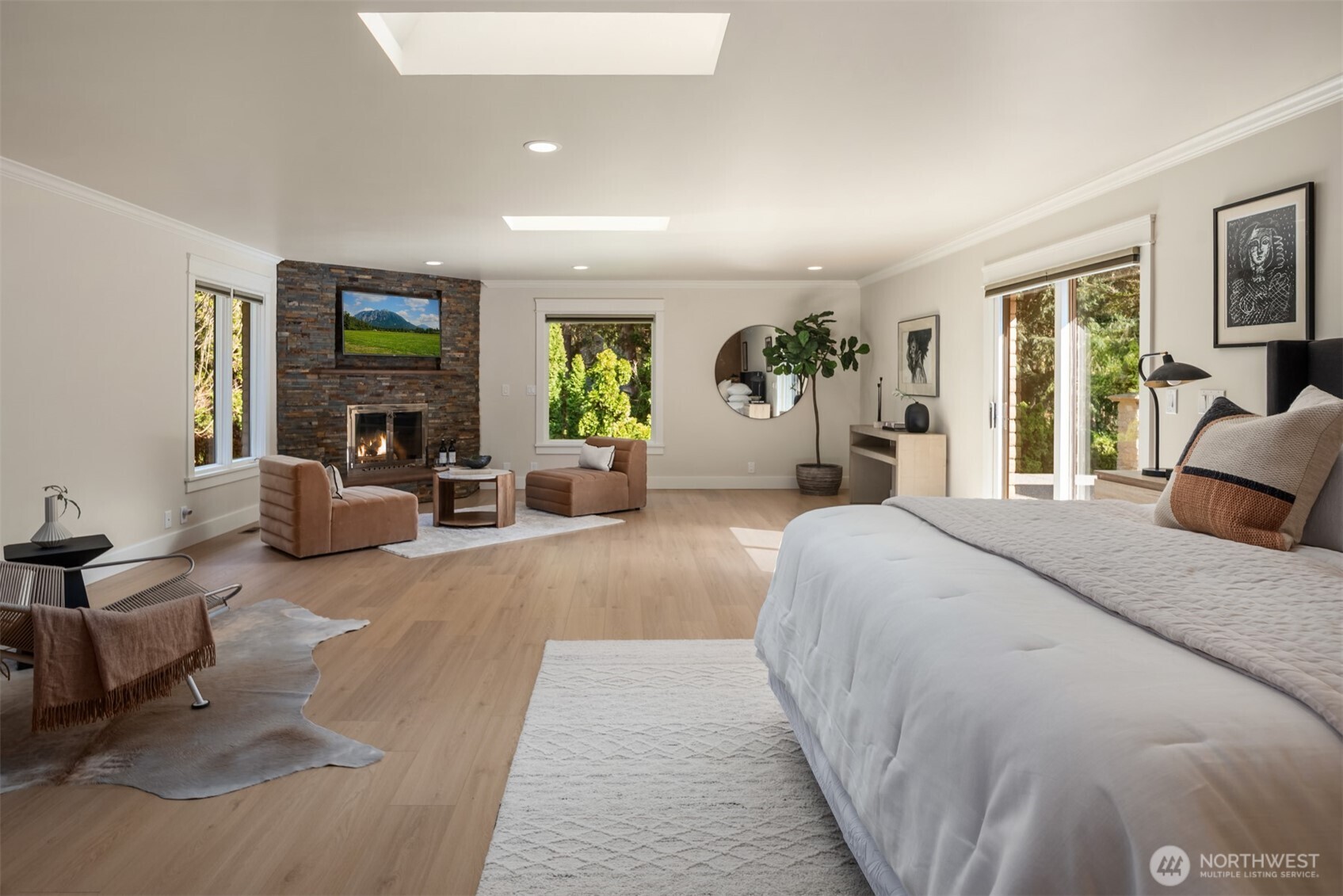 13214 180th Avenue NE, Redmond, WA 98052