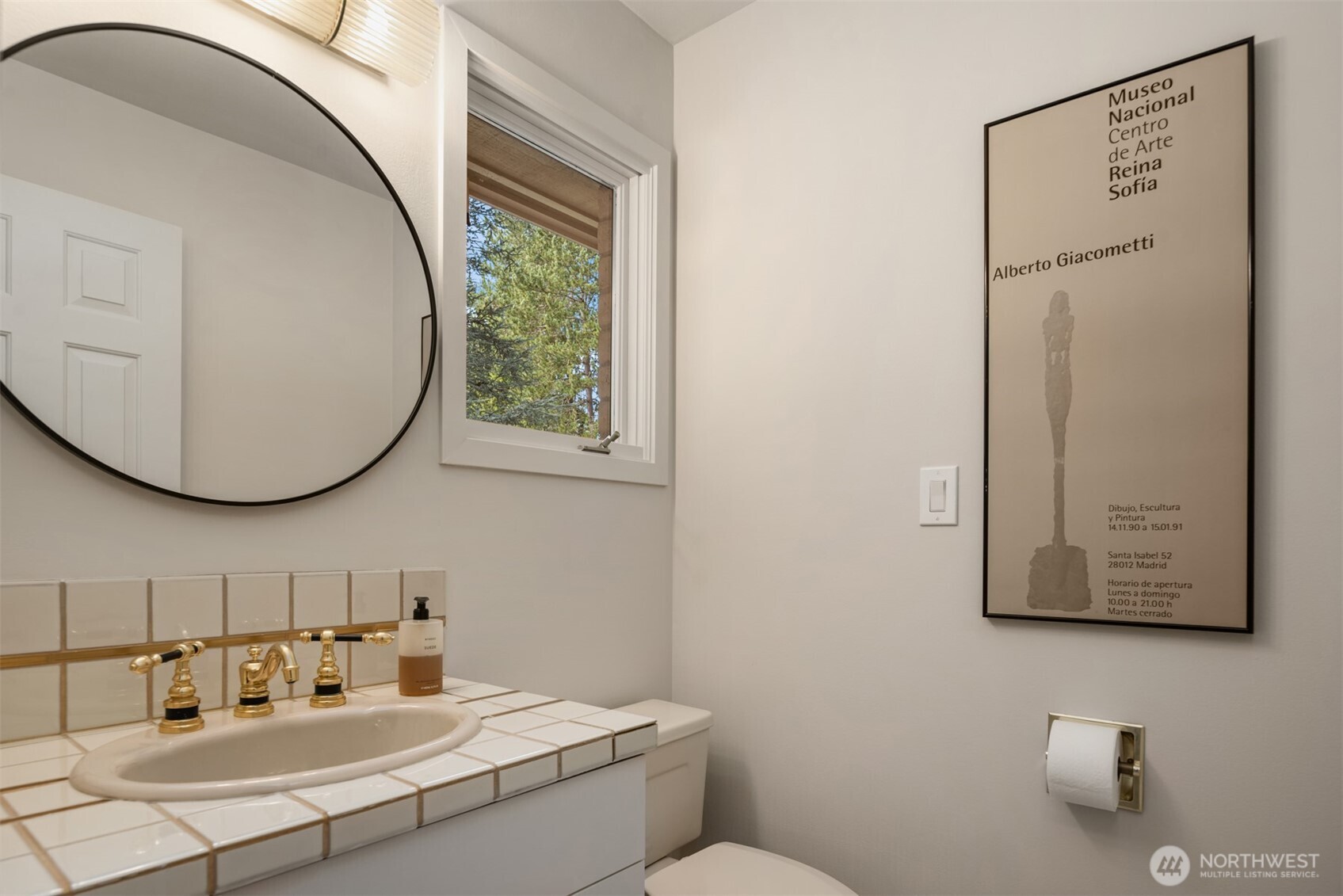 13214 180th Avenue NE, Redmond, WA 98052