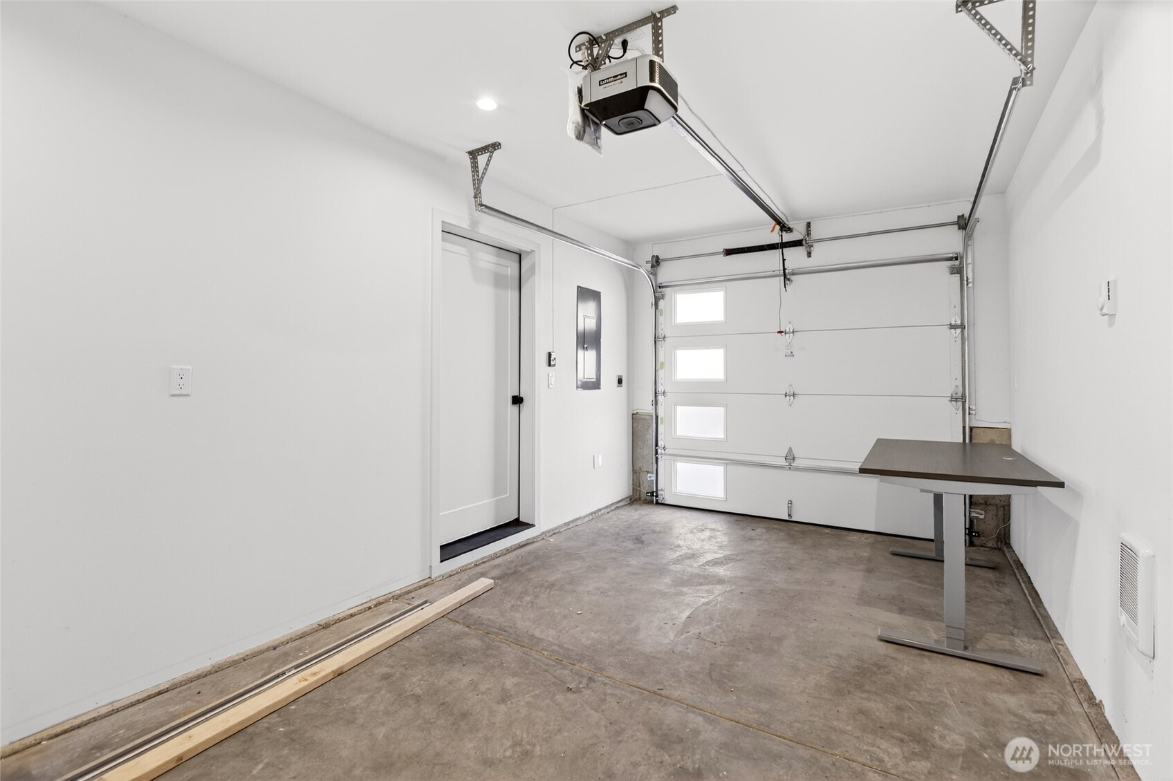 14321 Interlake Avenue N #B, Seattle, WA 98133