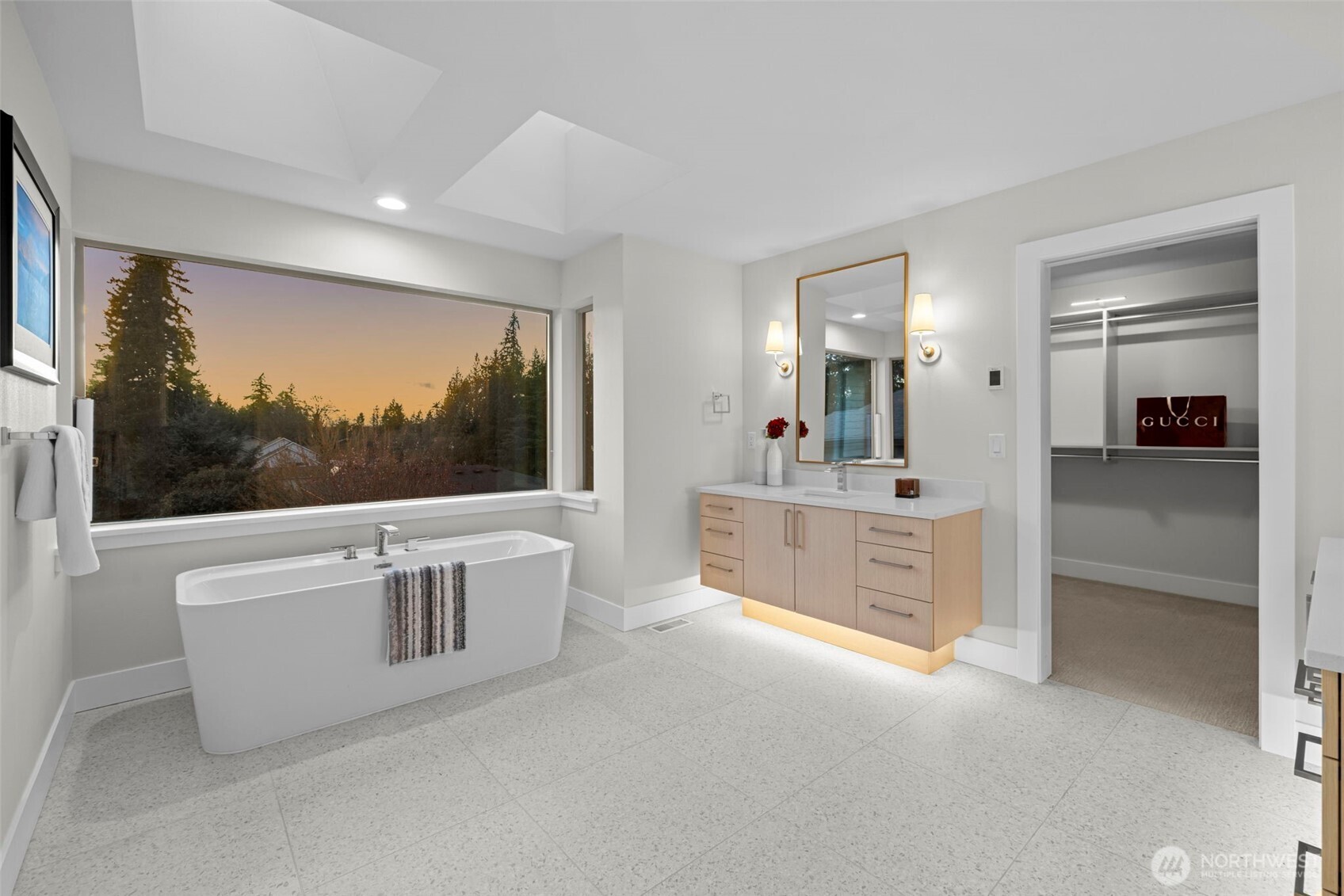 12301 NE 107th Street , Kirkland, WA 98033