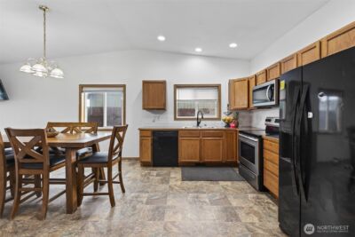 1315 E Gemstone , Othello, WA 99344 - Photo 4