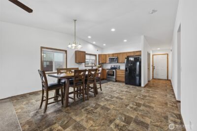 1315 E Gemstone , Othello, WA 99344 - Photo 6