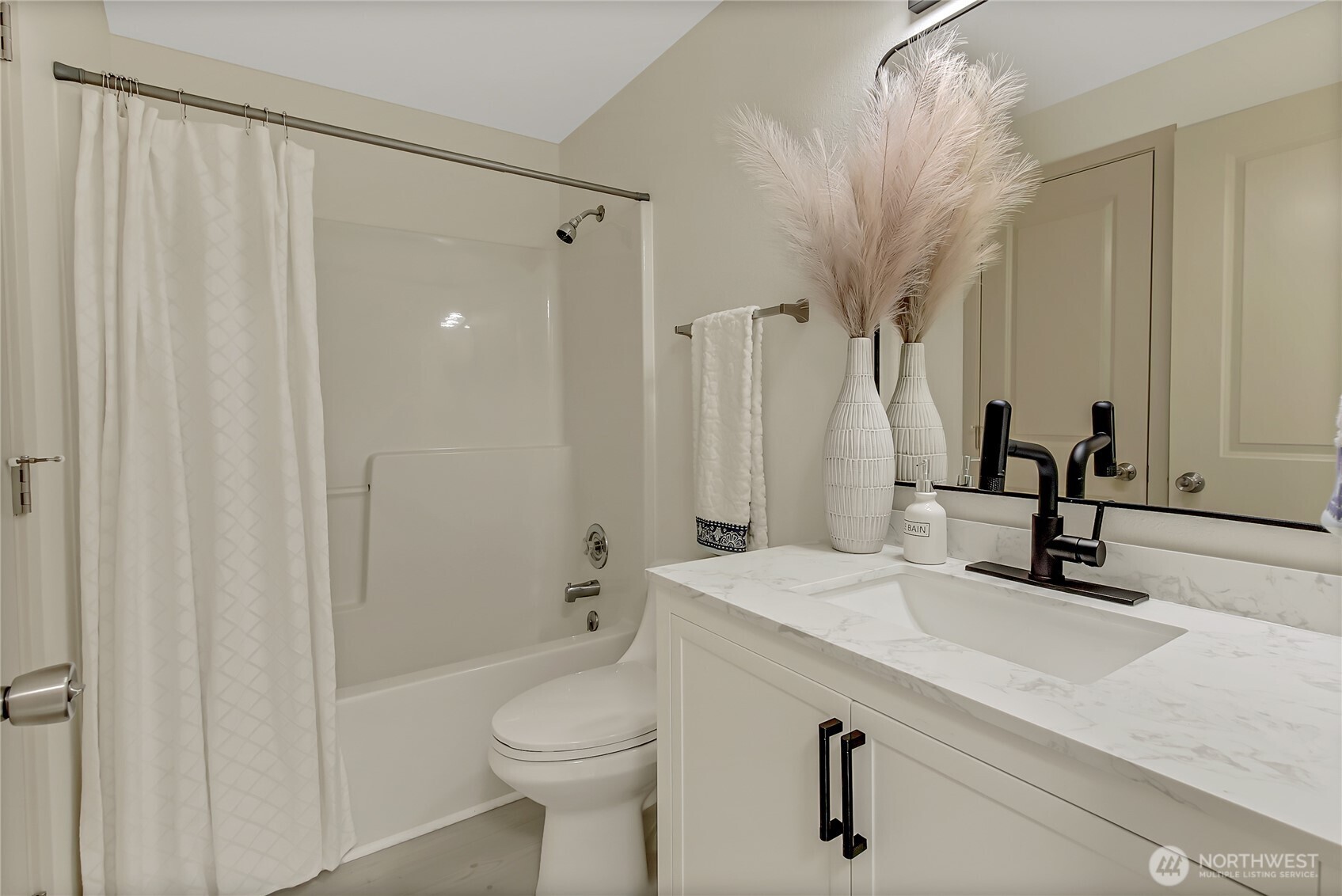 10202 98th Street SW, Lakewood, WA 98498