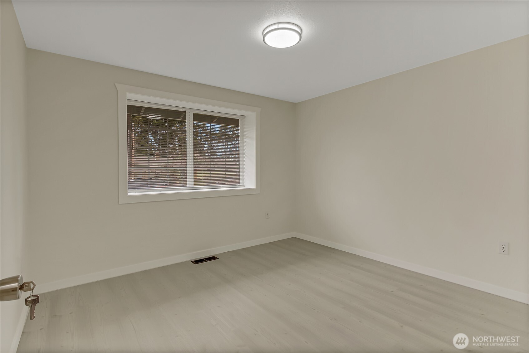 10202 98th Street SW, Lakewood, WA 98498