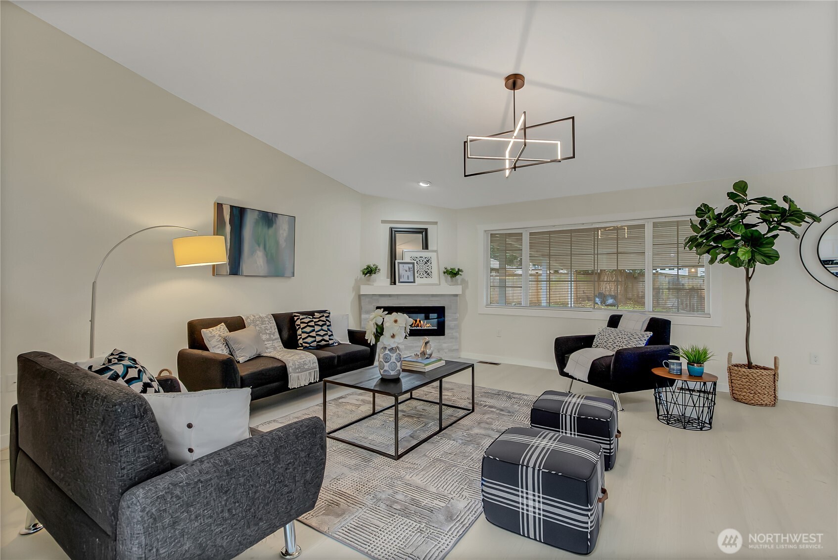 10202 98th Street SW, Lakewood, WA 98498