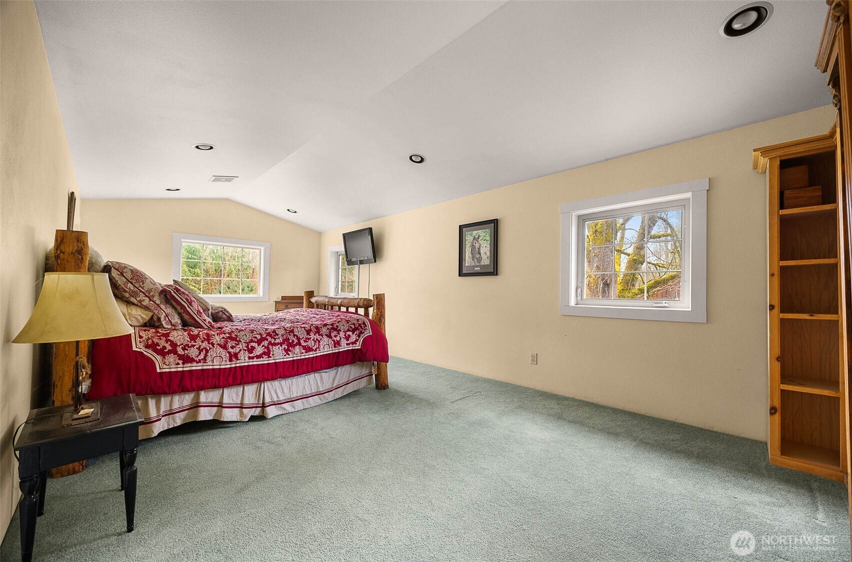 19529 17th Drive NE, Arlington, WA 98223