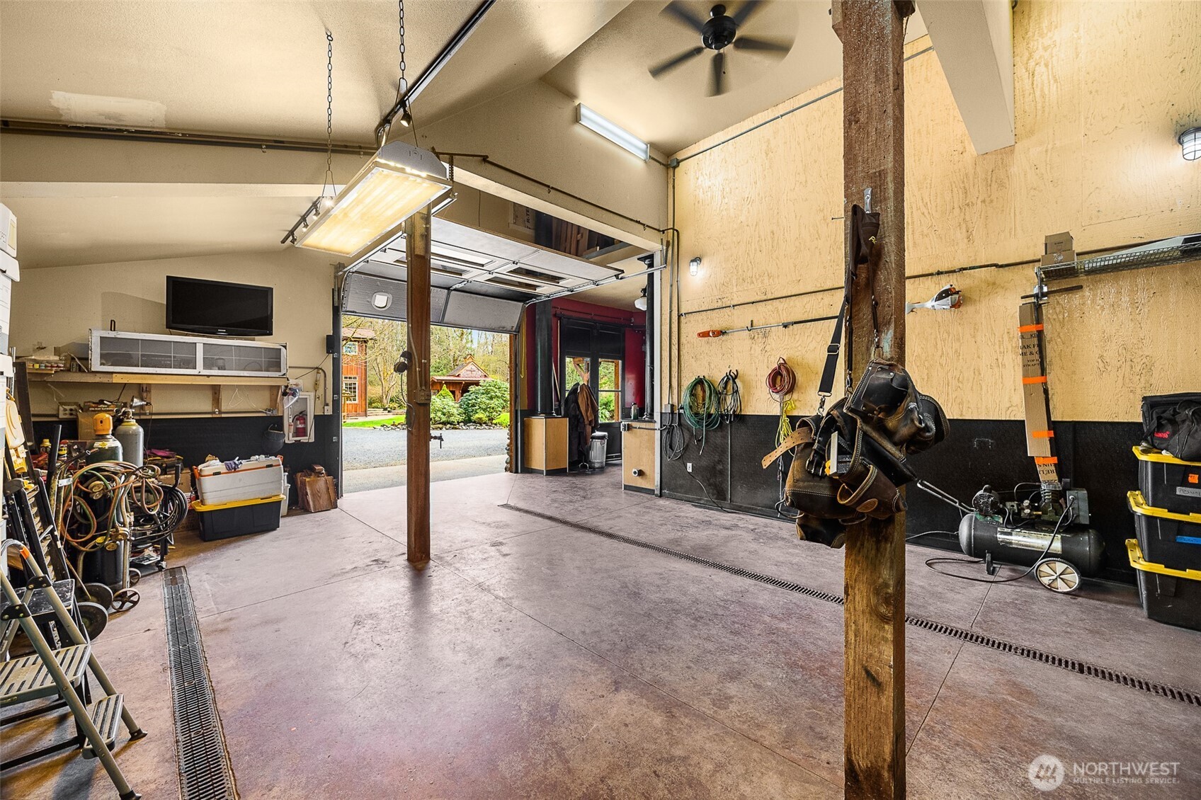 19529 17th Drive NE, Arlington, WA 98223