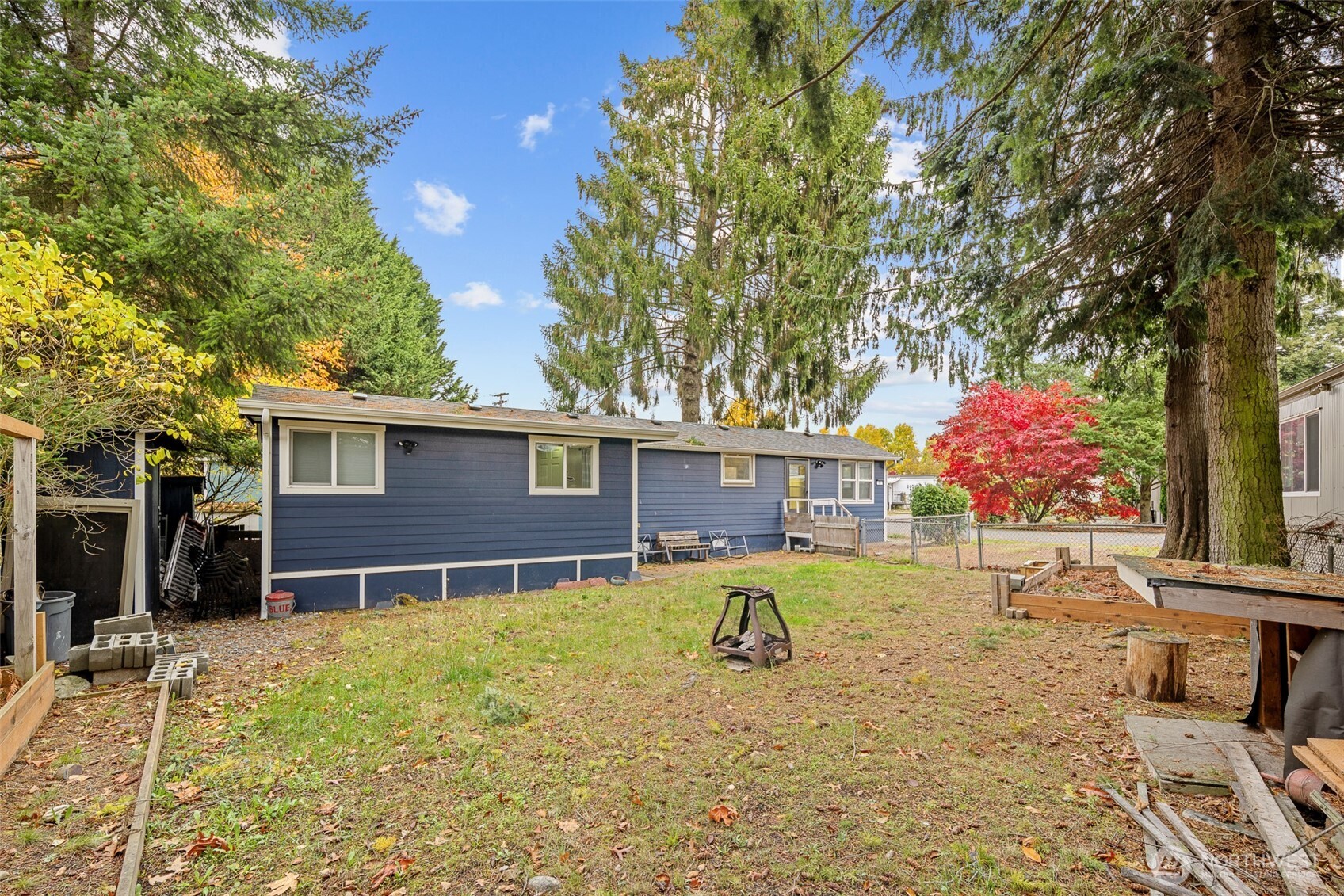 1645 S 272nd Street #13, Federal Way, WA 98003