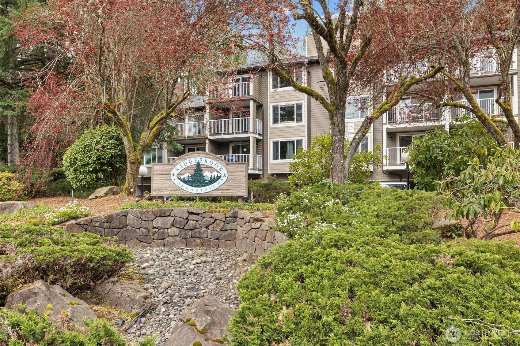 210 Mountain Park Boulevard SW #F303, Issaquah, WA 98027