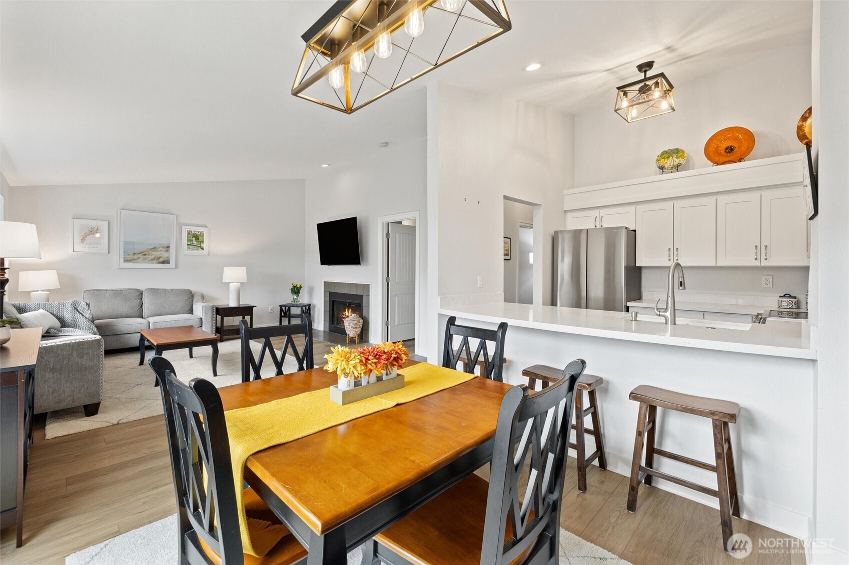 210 Mountain Park Boulevard SW #F303, Issaquah, WA 98027