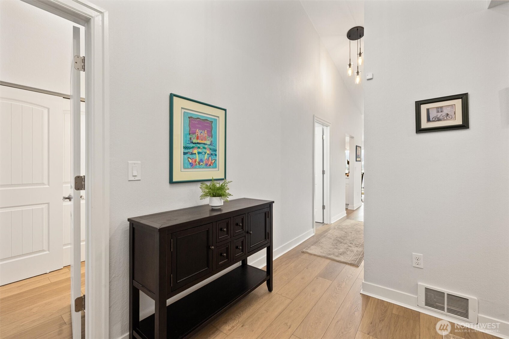 210 Mountain Park Boulevard SW #F303, Issaquah, WA 98027