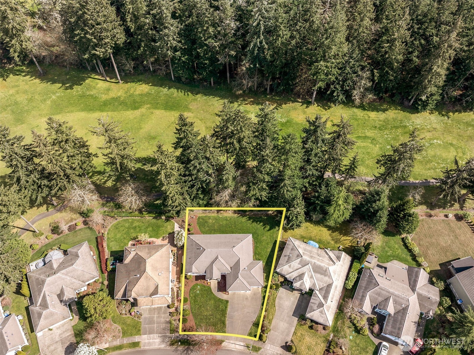 4202 Campus Green Loop NE, Lacey, WA 98516