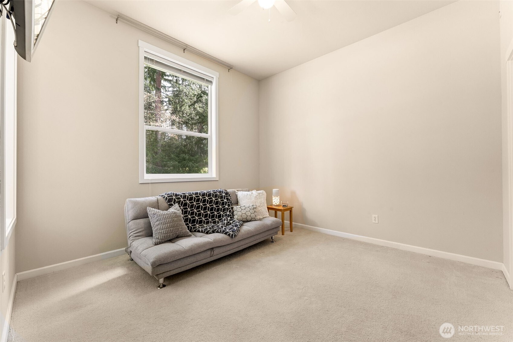 4202 Campus Green Loop NE, Lacey, WA 98516
