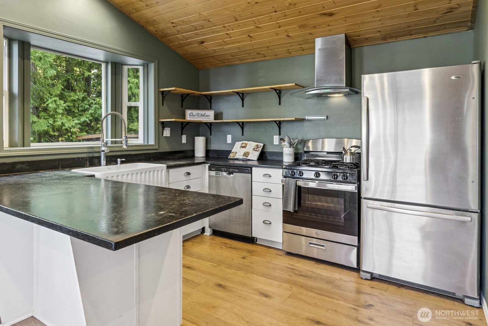 71 Quinault Lp , Port Townsend, WA 98368