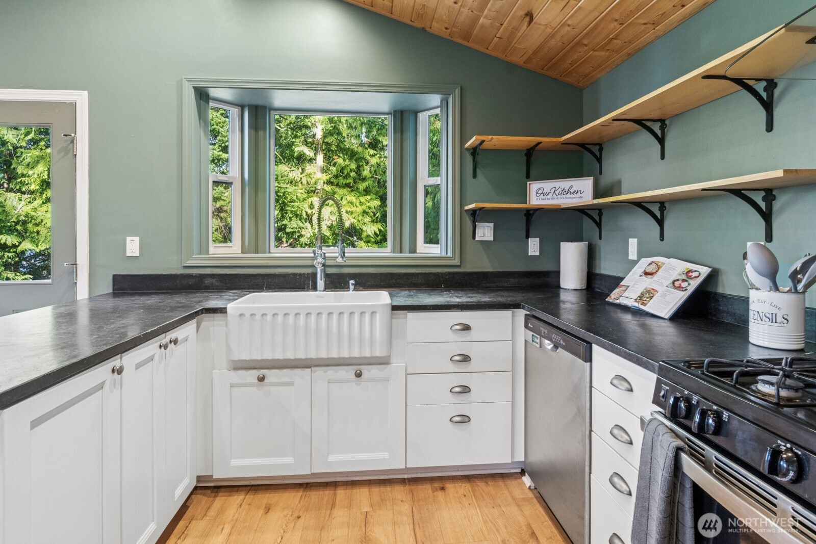 71 Quinault Lp , Port Townsend, WA 98368