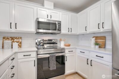 1957 23rd Place NE #203, Issaquah, WA 98027 - Photo 16