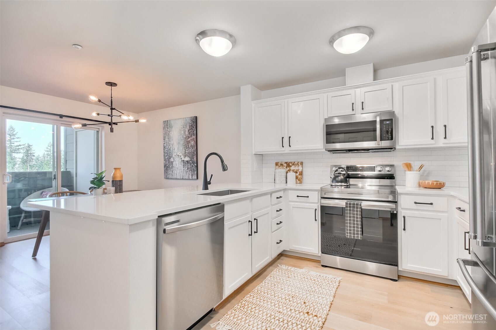 1957 23rd Place NE #203, Issaquah, WA 98027