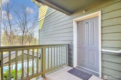1957 23rd Place NE #203, Issaquah, WA 98027 - Photo 5