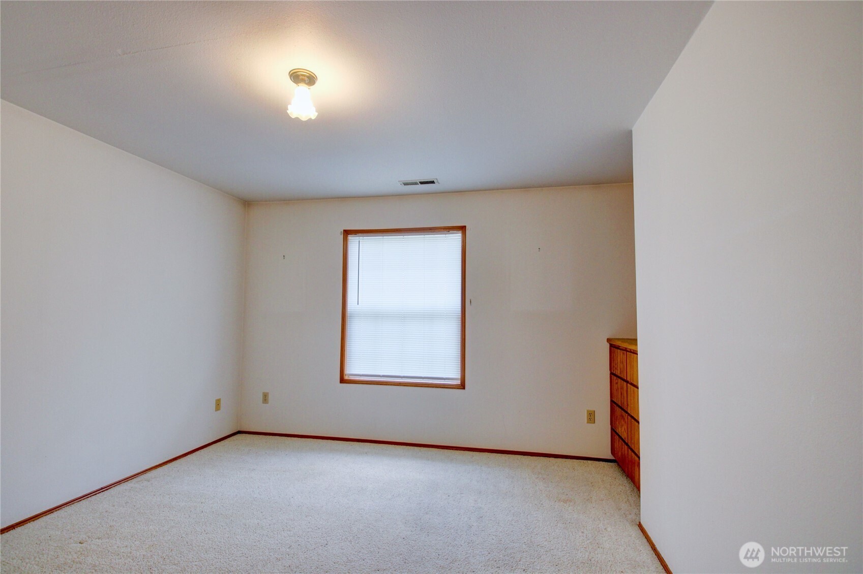 2207 N Trumpeter Drive , Mount Vernon, WA 98273