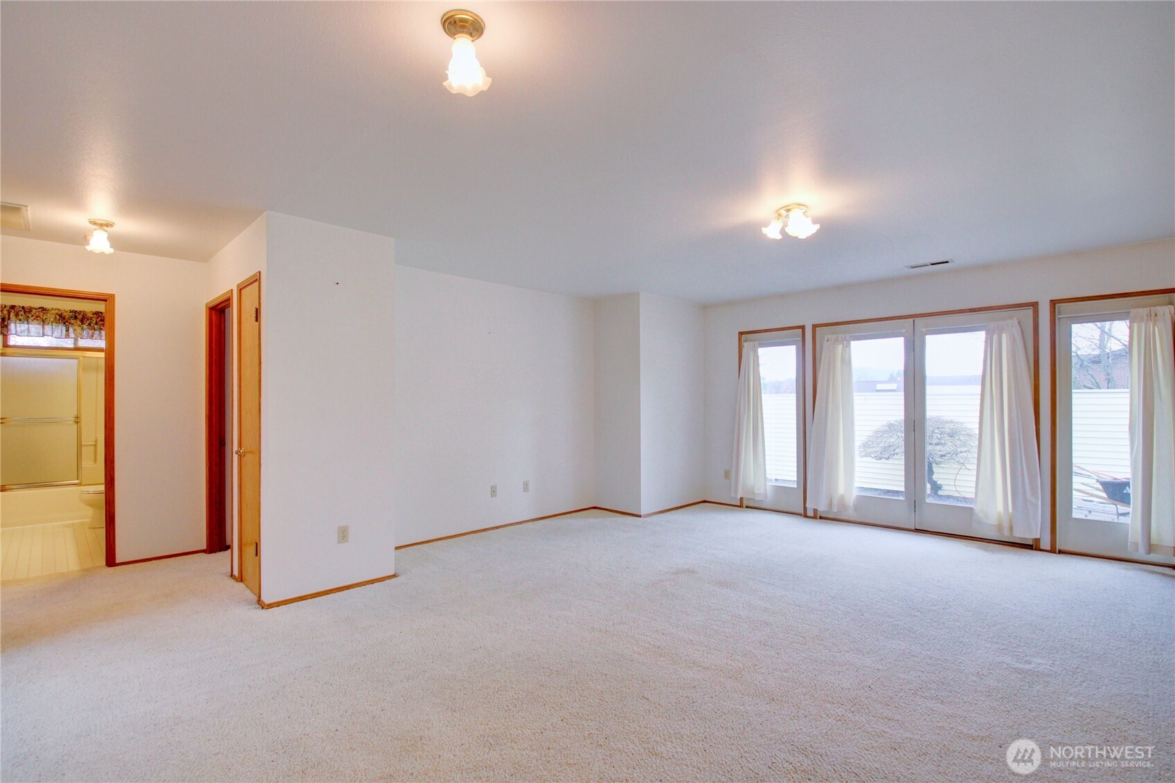 2207 N Trumpeter Drive , Mount Vernon, WA 98273