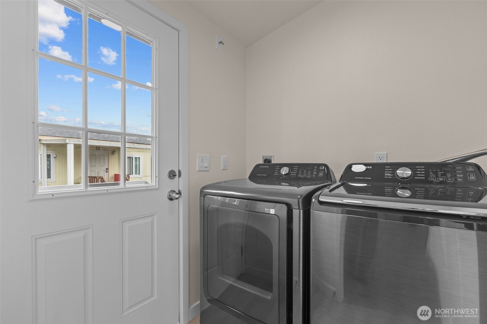 31108 3rd Avenue #301, Black Diamond, WA 98010