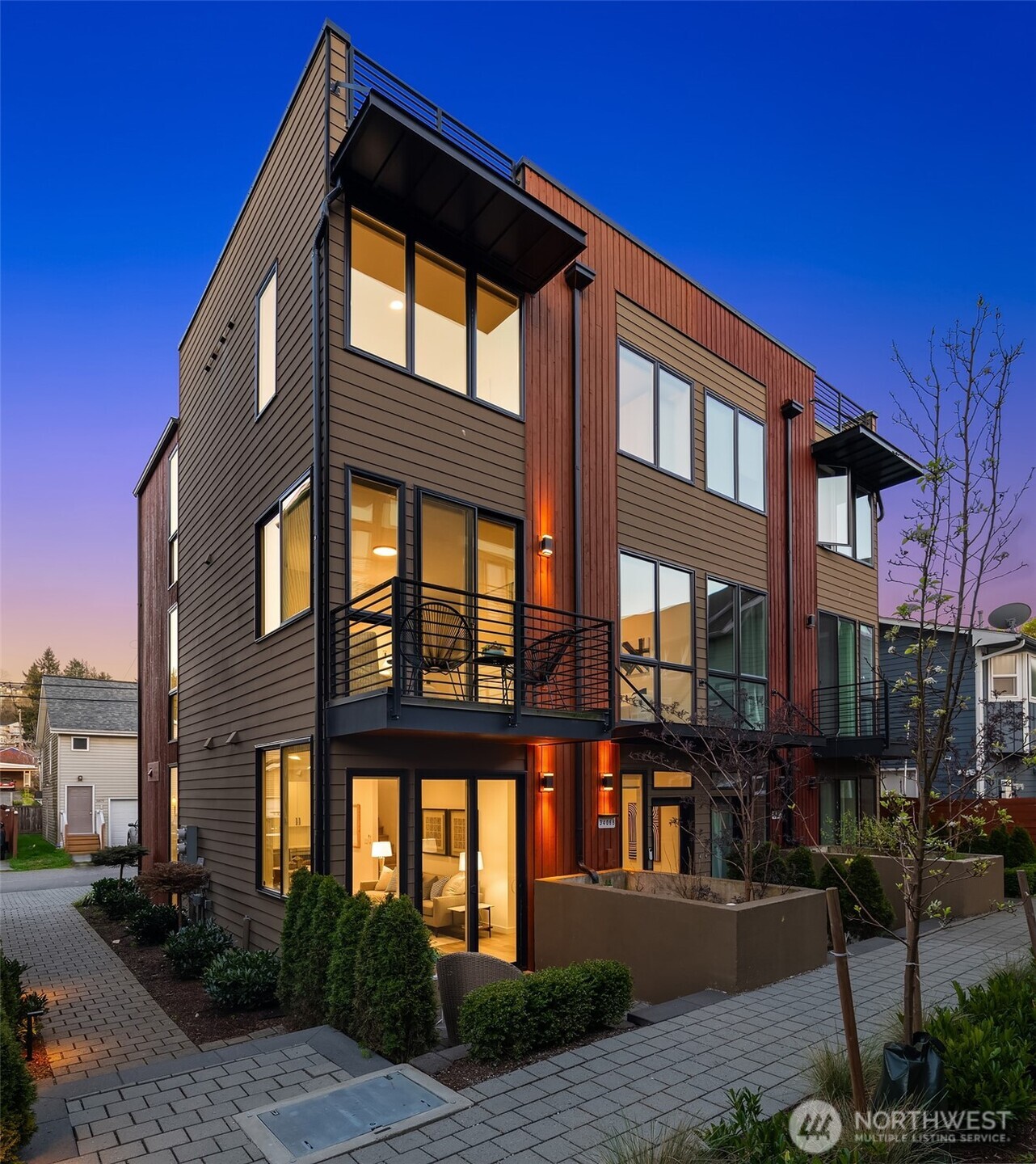 3406 B 34th Avenue W, Seattle, WA 98199