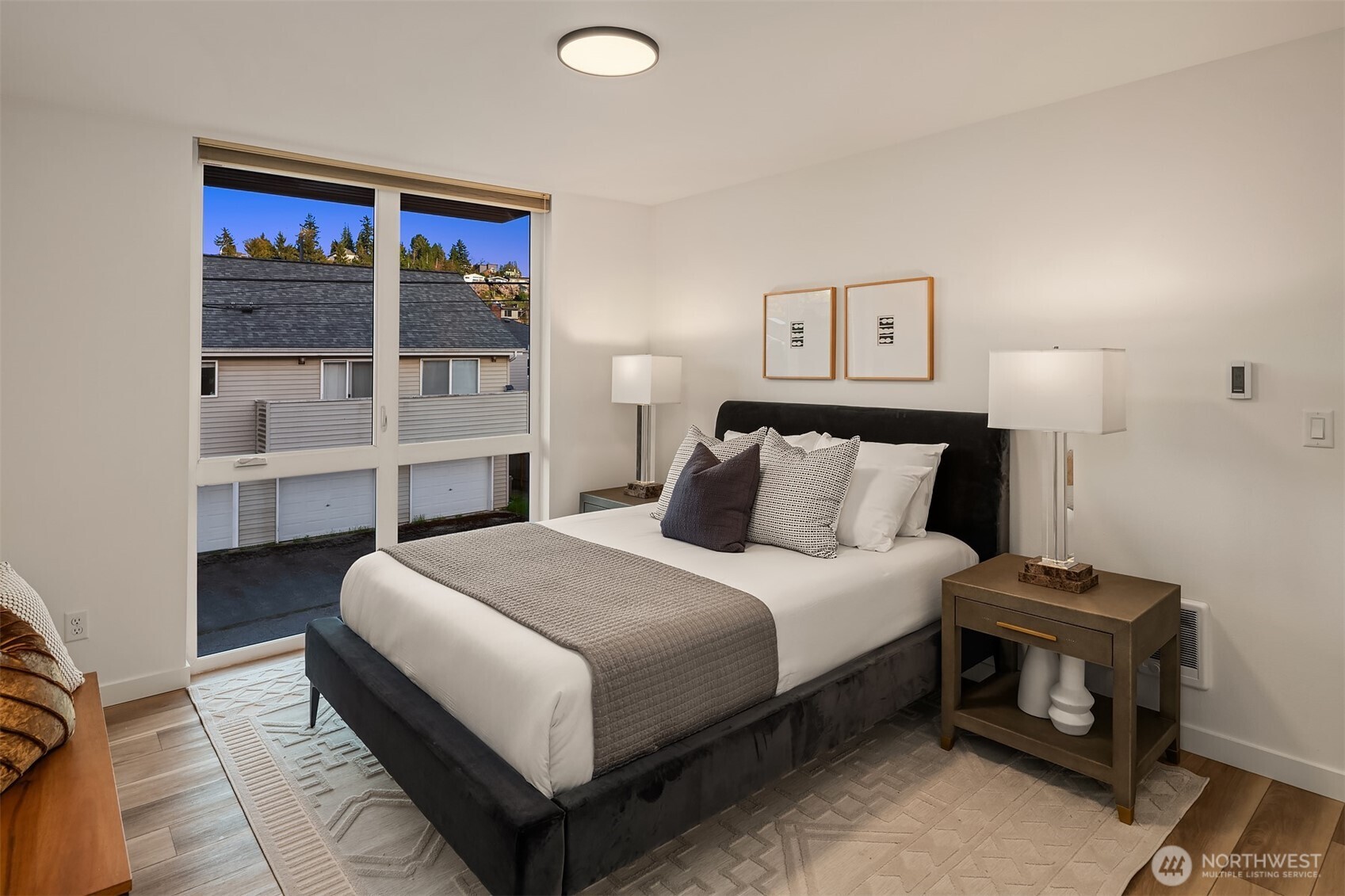 3406 B 34th Avenue W, Seattle, WA 98199