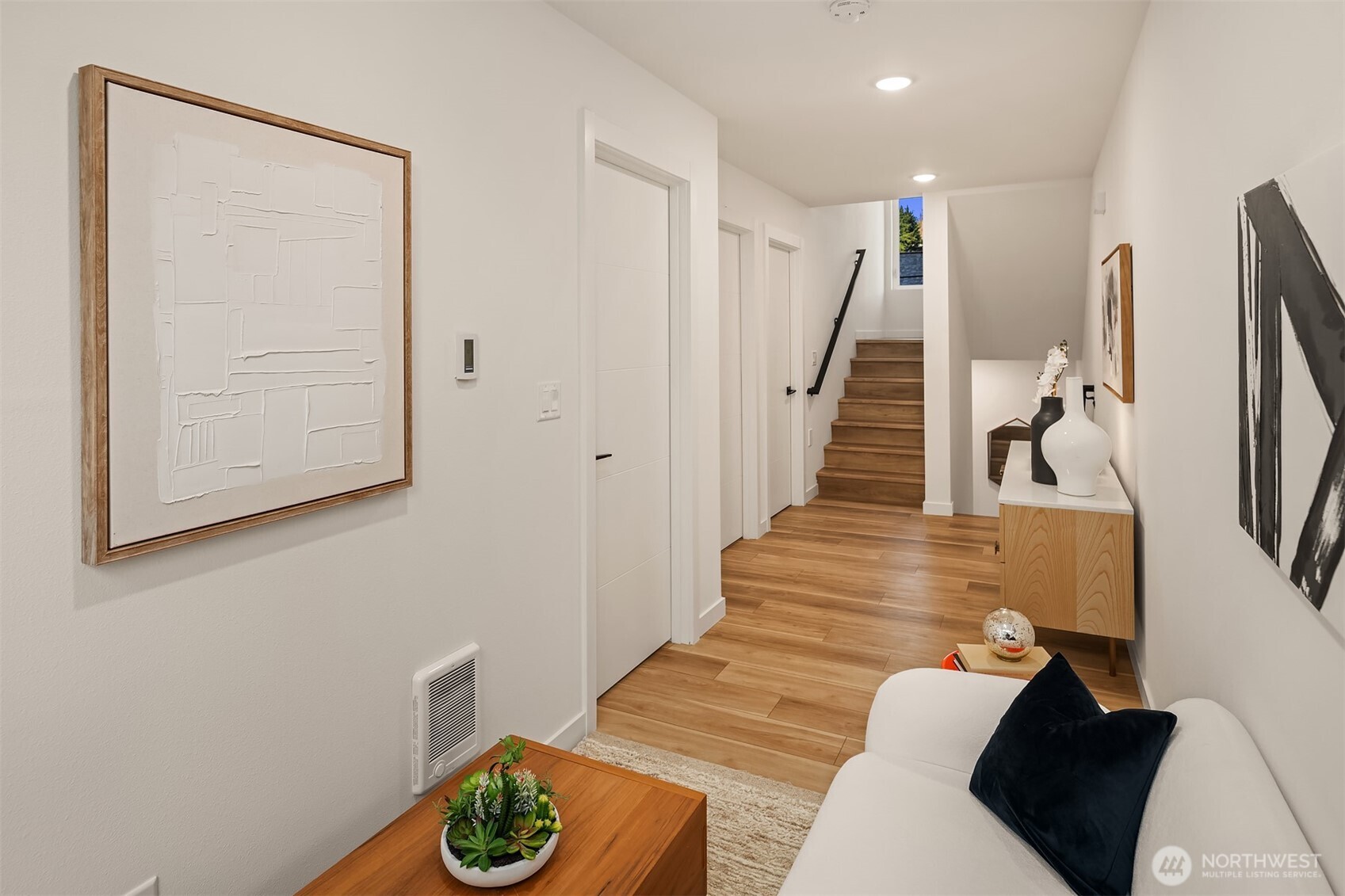 3406 B 34th Avenue W, Seattle, WA 98199