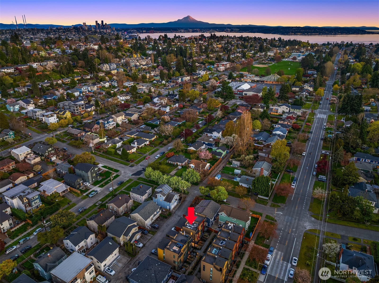 3406 B 34th Avenue W, Seattle, WA 98199