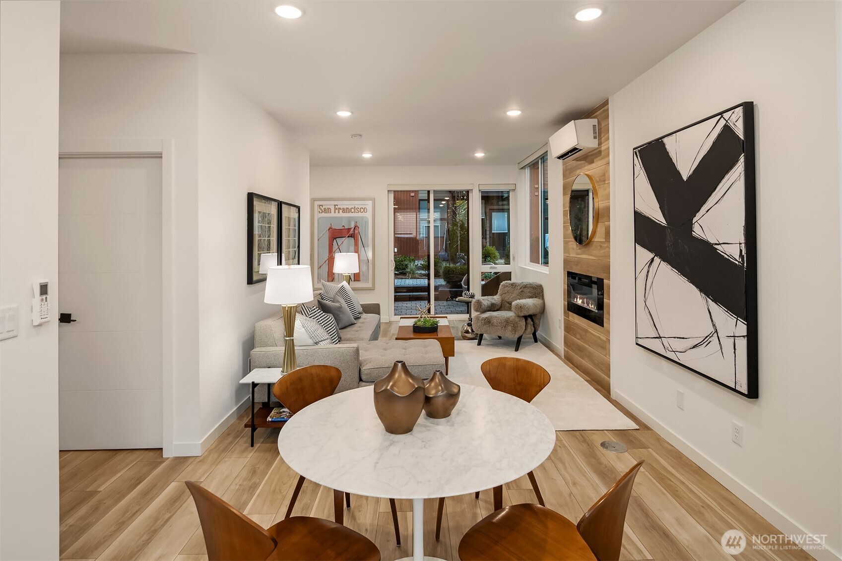 3406 B 34th Avenue W, Seattle, WA 98199