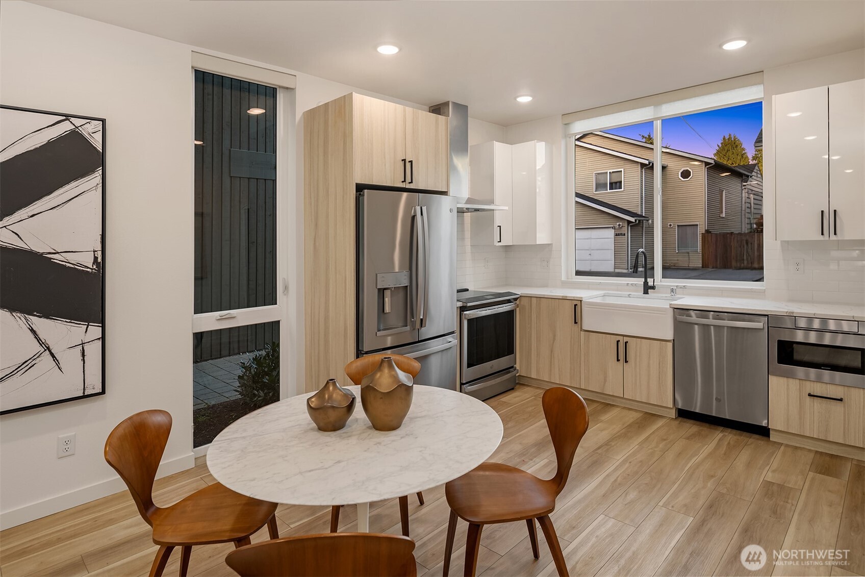 3406 B 34th Avenue W, Seattle, WA 98199