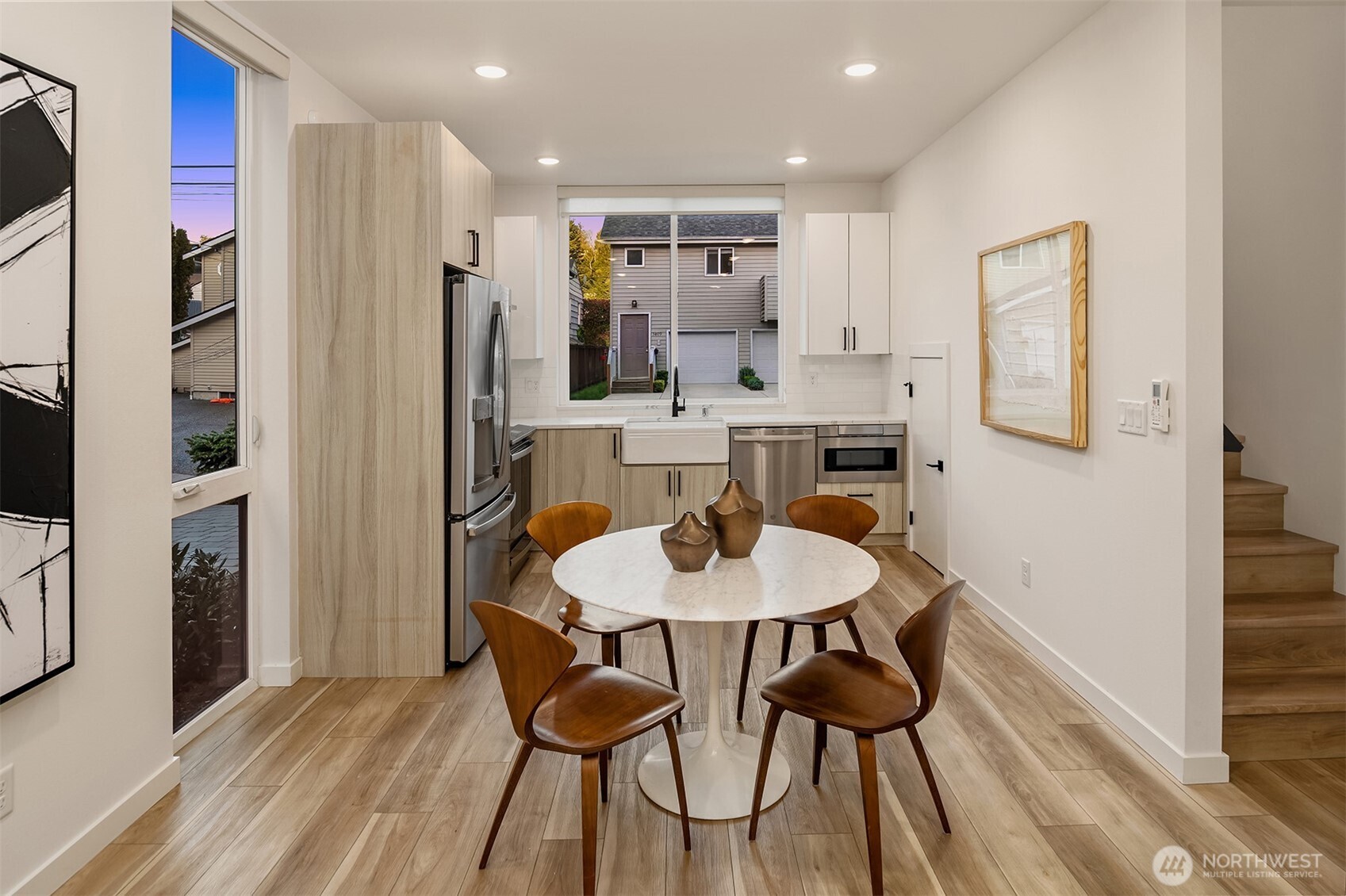 3406 B 34th Avenue W, Seattle, WA 98199