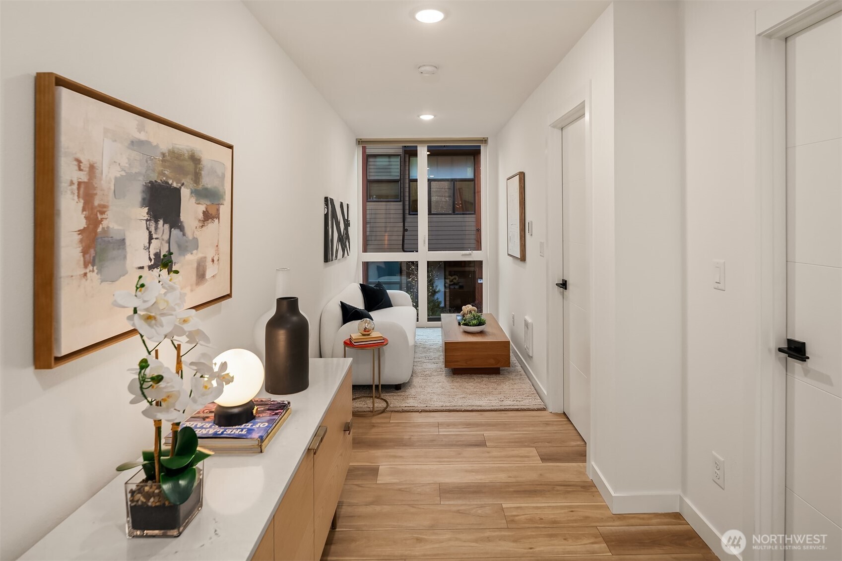 3406 B 34th Avenue W, Seattle, WA 98199