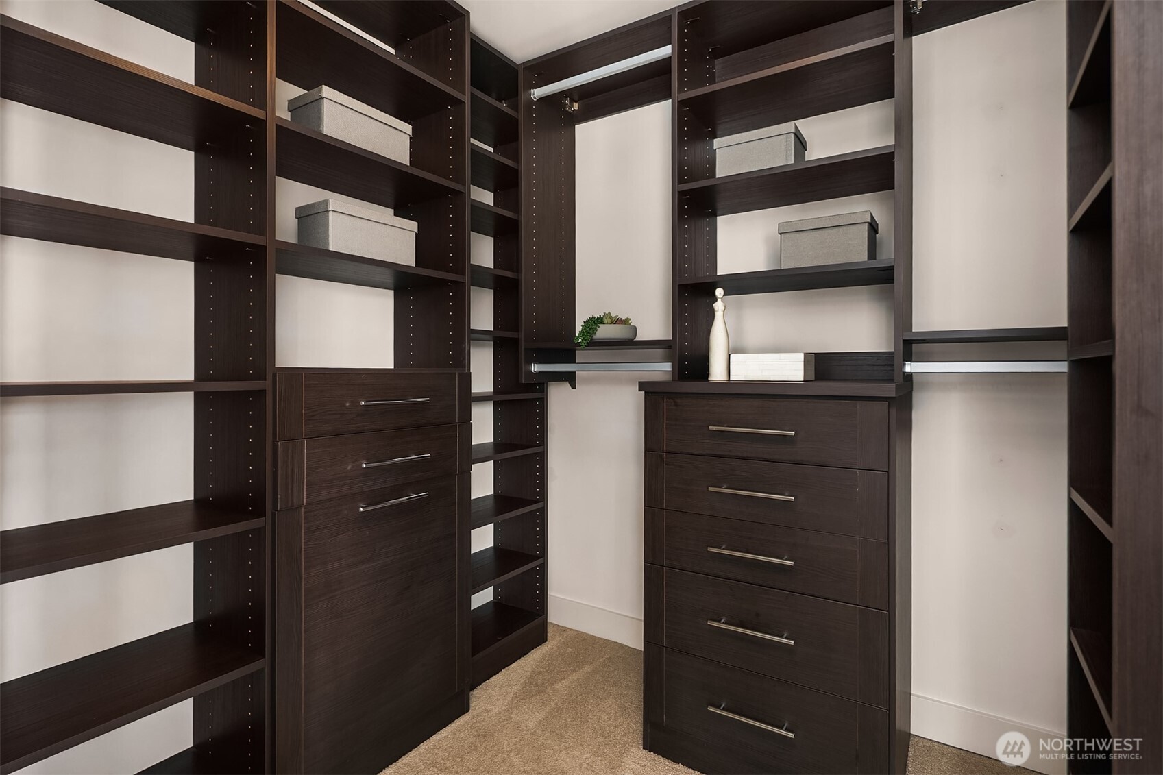 583 Battery Street #3002N, Seattle, WA 98121