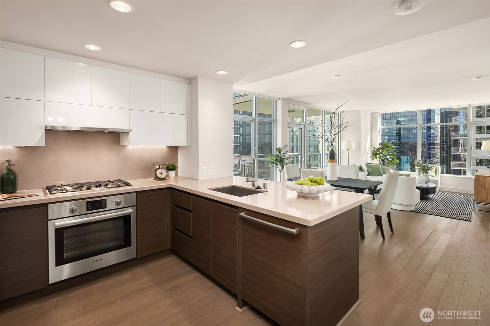 583 Battery Street #3002N, Seattle, WA 98121