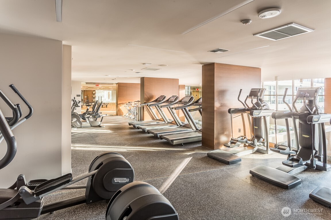 583 Battery Street #3002N, Seattle, WA 98121