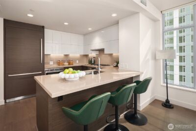 583 Battery Street #3002N, Seattle, WA 98121 - Photo 4