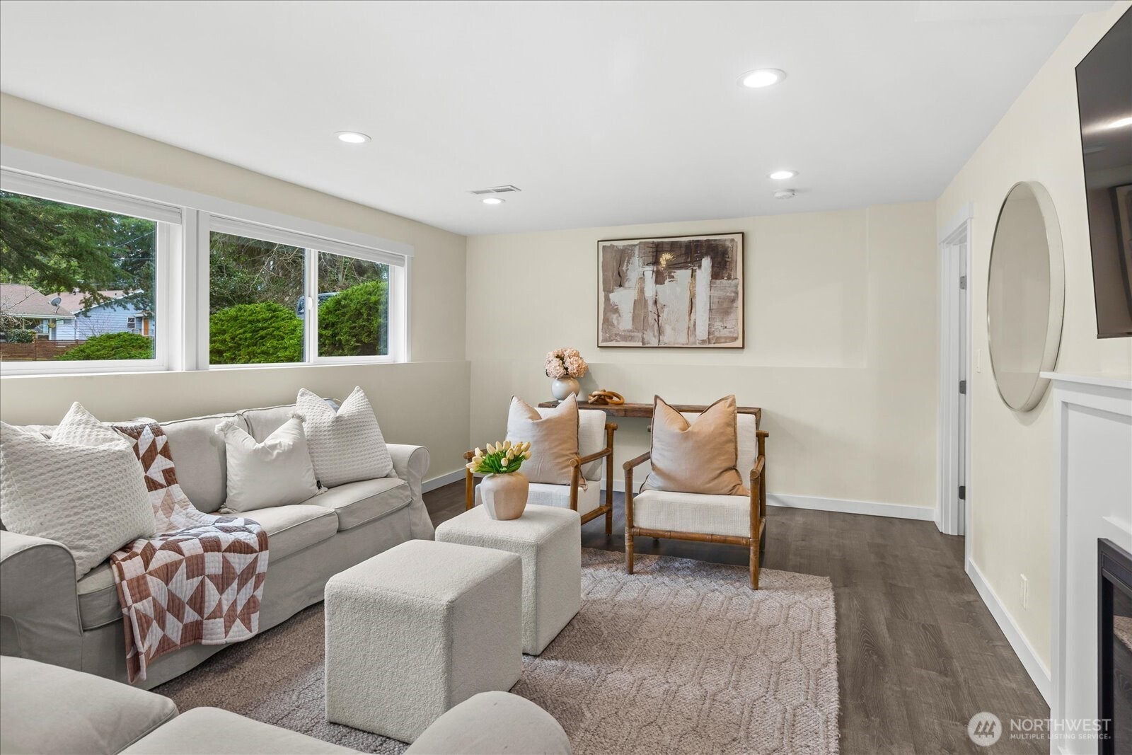 110 NW 188th Street , Shoreline, WA 98177