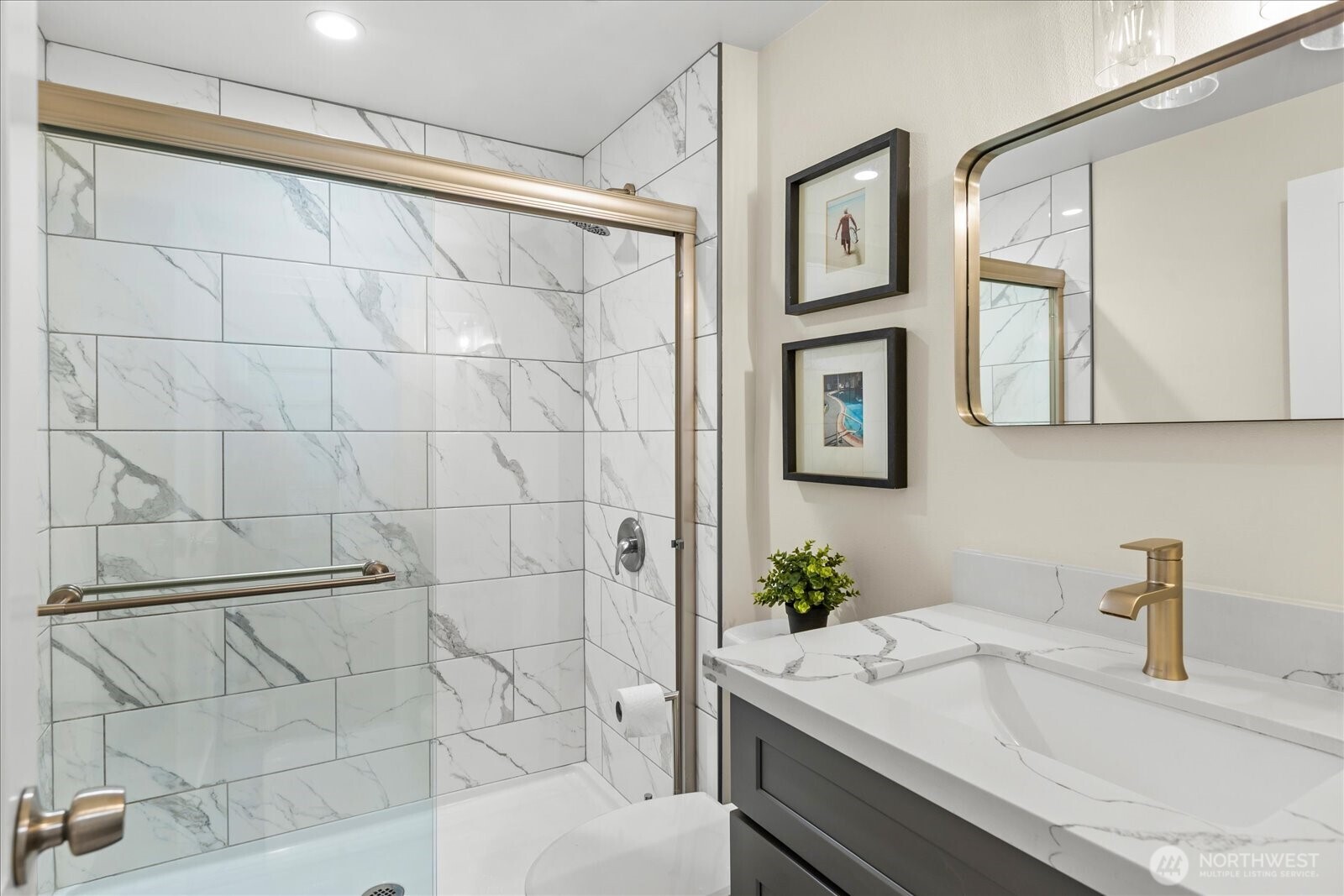 110 NW 188th Street , Shoreline, WA 98177