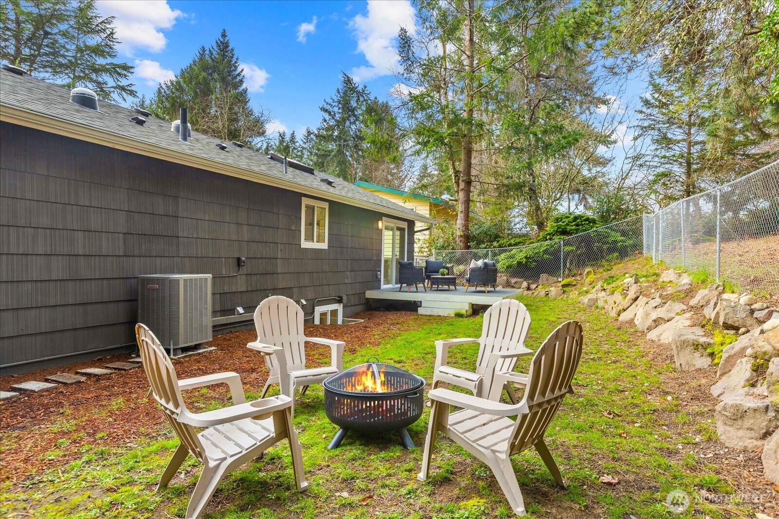 110 NW 188th Street , Shoreline, WA 98177