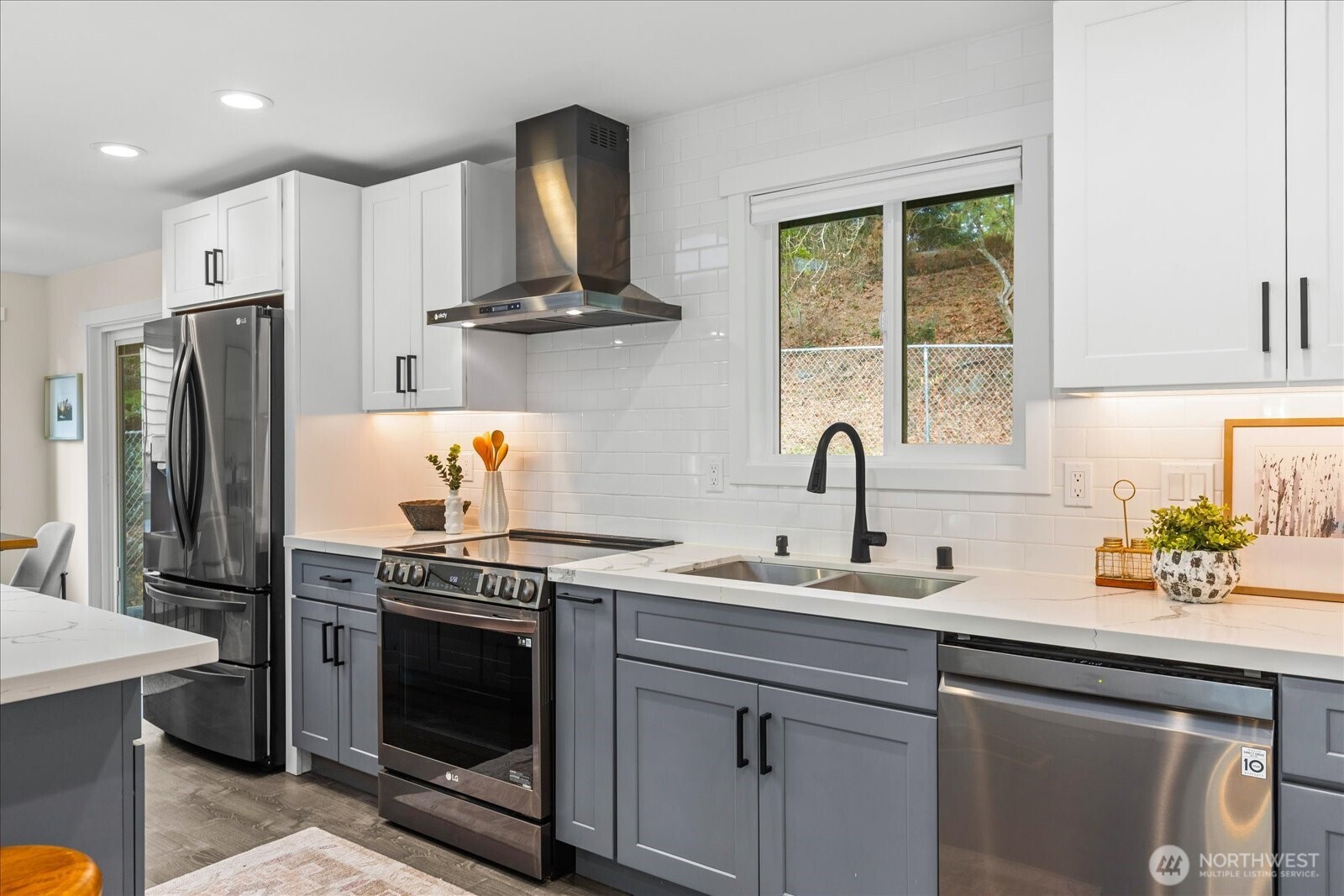 110 NW 188th Street , Shoreline, WA 98177