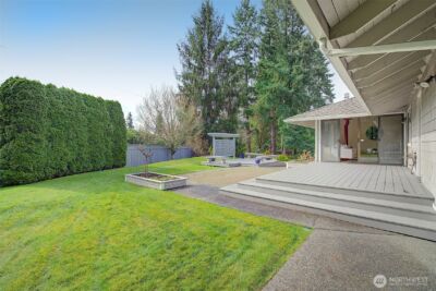 243 140th Avenue NE, Bellevue, WA 98005 - Photo 37